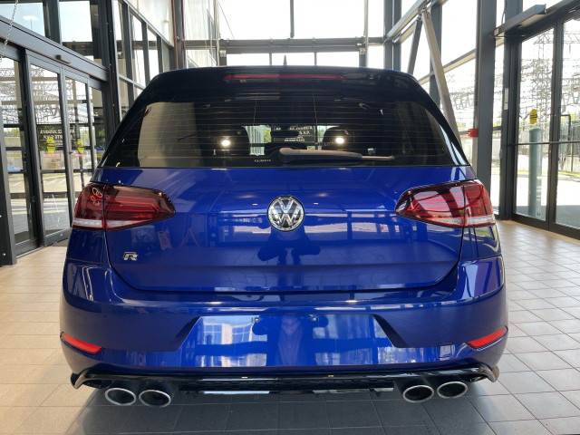 2019 Volkswagen Golf RManual in Cars & Trucks in City of Montréal - Image 4