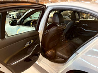 **FORMER DAILY RENTAL** **SUMMER SPECIAL!** FEATURING : XDRIVE AWD, BMW LED HEADLIGHTS, SUNROOF, HIG... (image 6)