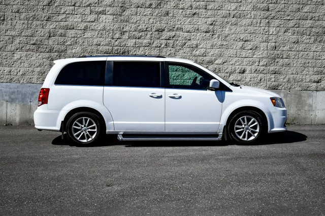 2020 Dodge Grand Caravan Premium Plus in Cars & Trucks in Cornwall