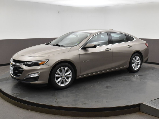 2022 Chevrolet Malibu LT W/ APPLE CARPLAY, ANDROID AUTO, HEATED  in Cars & Trucks in City of Halifax - Image 3