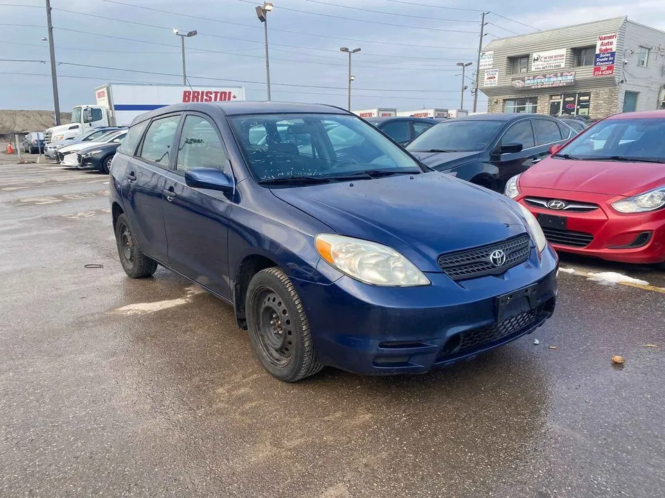 2005 Toyota Matrix Base