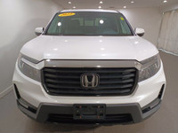 *All Wheel Drive, LED Headlights, Rain Sensing Wipers, Sun/Moonroof, Heated Mirrors, Power Mirror(s)... (image 2)