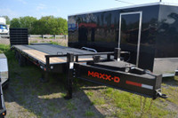 Maxx-D 25' - 15k Low Pro Equipment Trailer