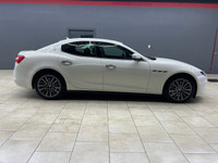ADAPTIVE CRUISE CONTROL, LEATHER, HEATED & COOLED SEATS, MOONROOF, REAR VIEW CAMERA, 3.0L TWIN TURBO... (image 7)