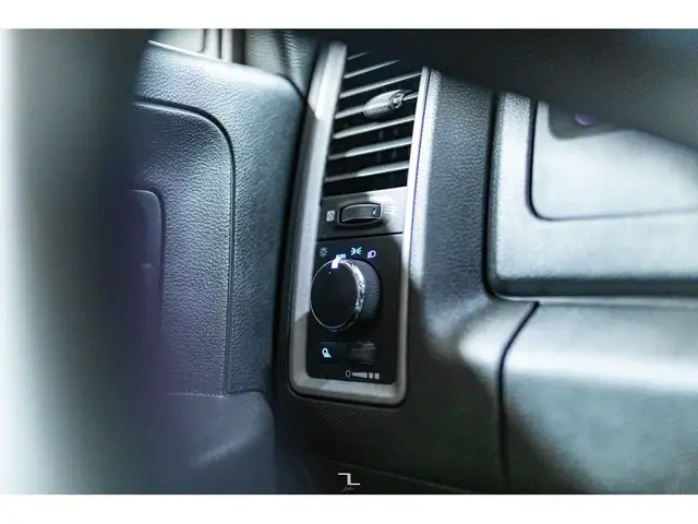 2023 Ram 1500 Classic 4x4 Crew Cab Tradesman BCam in Cars & Trucks in Grande Prairie - Image 22
