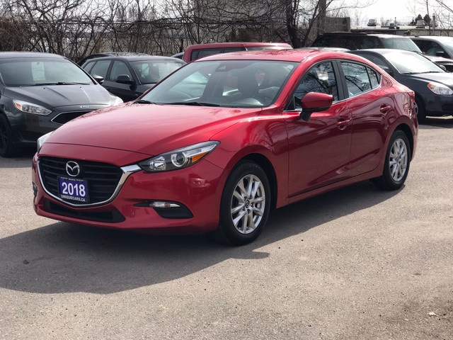 2018 Mazda Mazda3 25th anniversary , ACCIDENT FREE , 2 KEYS , RE in Cars & Trucks in Hamilton - Image 2