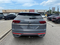 2023 Volkswagen Atlas Cross Sport AWD] - In Grey - Touch screen/ with hand gesture control - Backup... (image 5)