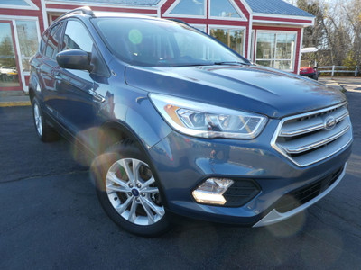  2018 Ford Escape SEL, 4WD, Leather Interior, Heated Seats