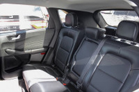 1 OWNER TRADE, ACCIDENT FREE, LOADED WITH LEATHER, NAVIAGTAION,PANORAMIC ROOF, ADAPTIVE CRUISE CONTR... (image 9)