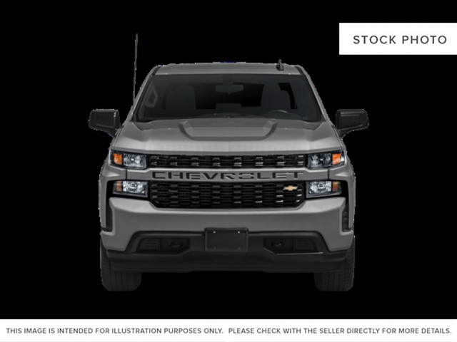 2021 Chevrolet Silverado 1500 CREW 4X4 | 5.3L V8 | BLACK ALLOYS  in Cars & Trucks in Edmonton - Image 2