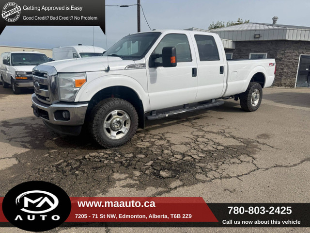 2015 Ford Super Duty F-350 SRW 4WD XLT Crew Cab 8Ft in Cars & Trucks in Edmonton
