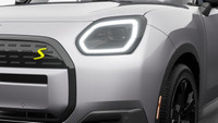 Le tout nouveau *MINI Countryman Cooper SE 2025* est aussi audacieux et aventurier que vous. Que vou... (image 5)