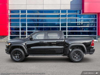 Scores 15 Highway MPG and 17 City MPG! This Ram 1500 has a strong Twin Turbo Premium Unleaded I-6 3.... (image 3)