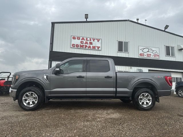 2021 Ford F-150 XLT CREW 4x4 5.0L- WARRANTY INC, NAV, PRO TRAILE in Cars & Trucks in Red Deer - Image 2