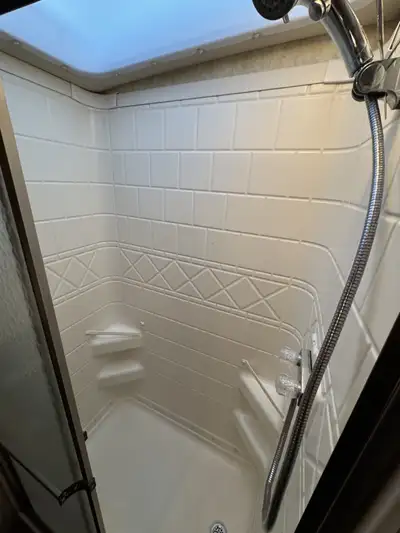 2012 Winnebago Sightseer for Sale Your Next Adventure Awaits! Take your travel dreams to the next le...
