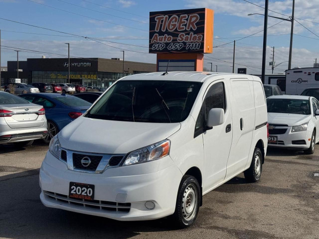 2020 Nissan NV200 SV, AUTO, NAVI, 4 CYLINDER, CERTIFIED in Cars & Trucks in London