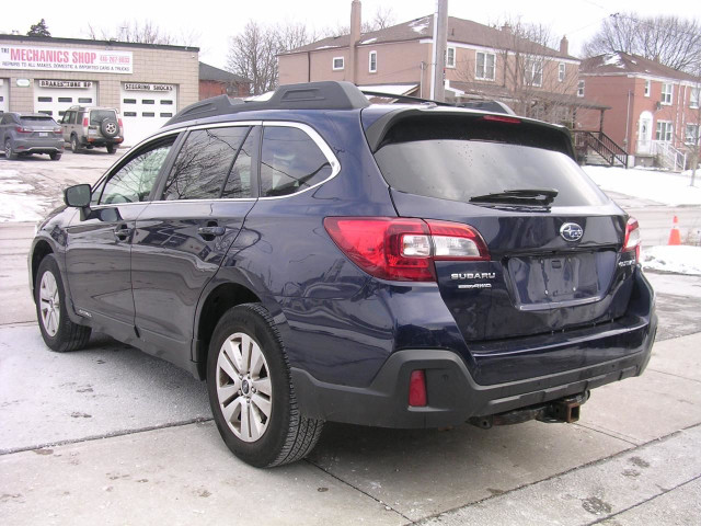 2018 Subaru Outback Touring W/Eyesight in Cars & Trucks in City of Toronto - Image 4