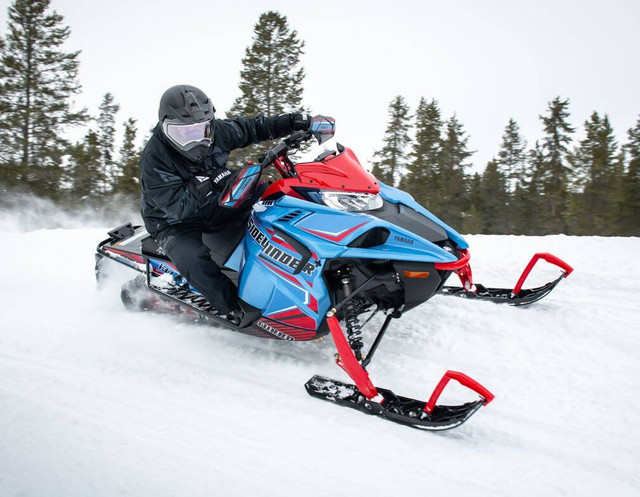 2024 Yamaha SIDEWINDER L-TX SE in Snowmobiles in Barrie - Image 2