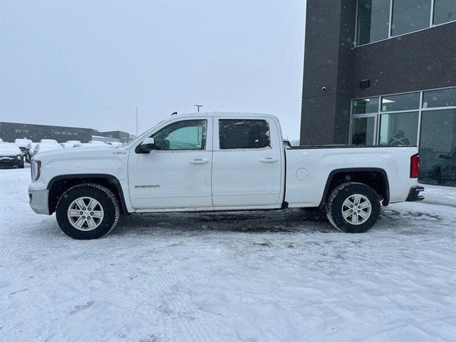 2016 GMC Sierra 1500 SLE in Cars & Trucks in St. Albert - Image 2