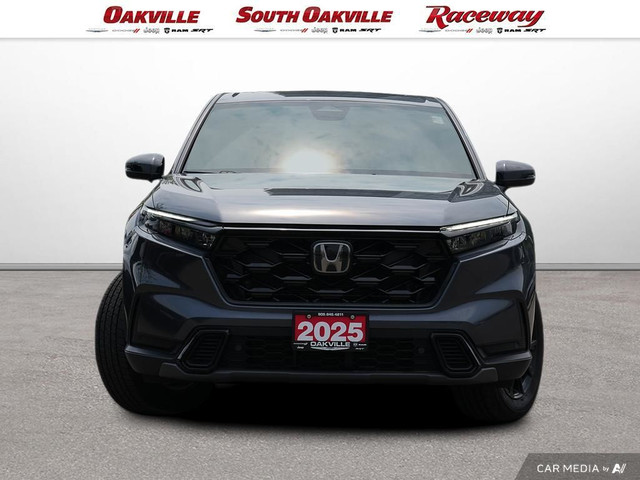 2025 Honda CR-V Hybrid EXL | 1 OWNER | CLEAN CARFAX | SUNROOF | in Cars & Trucks in Oakville / Halton Region - Image 2
