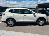 2014 NISSAN ROGUE S | AWD | REMOTE START FEATURES INCLUDE: - Tire pressure monitoring system with ea... (image 7)