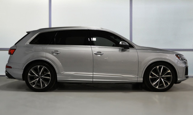 2021 Audi SQ7 500 HP / B&O 3D / Hitch  / Massages / 21 '' / Cert dans Autos et camions  à Longueuil/Rive Sud - Image 3