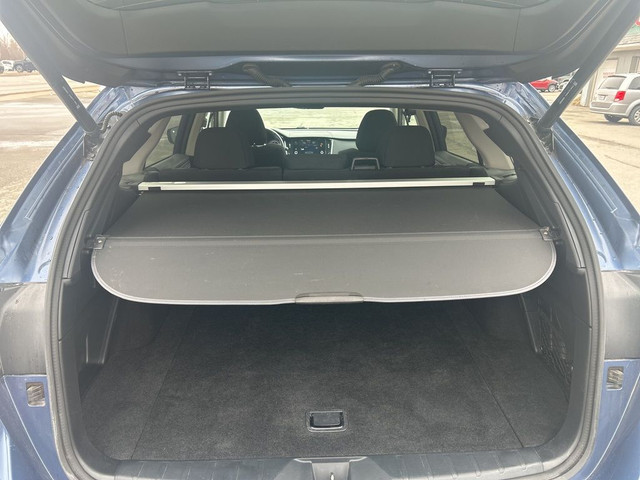  2022 Subaru Outback Touring AWD ROOF in Cars & Trucks in New Glasgow - Image 4