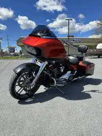 2018 Harley-Davidson FLTRXSE Road Glide CVO / 117 Cubic in