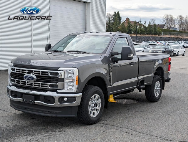 FORD F-350 SUPER DUTY XLT 2023 in Cars & Trucks in Victoriaville