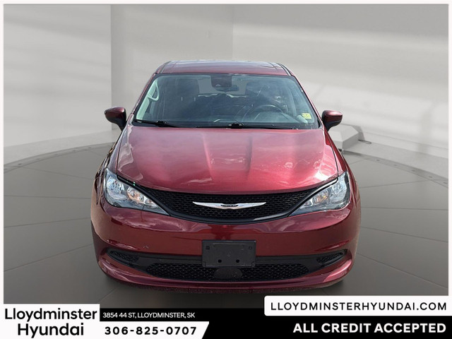 2023 Chrysler Grand Caravan in Cars & Trucks in Lloydminster - Image 2