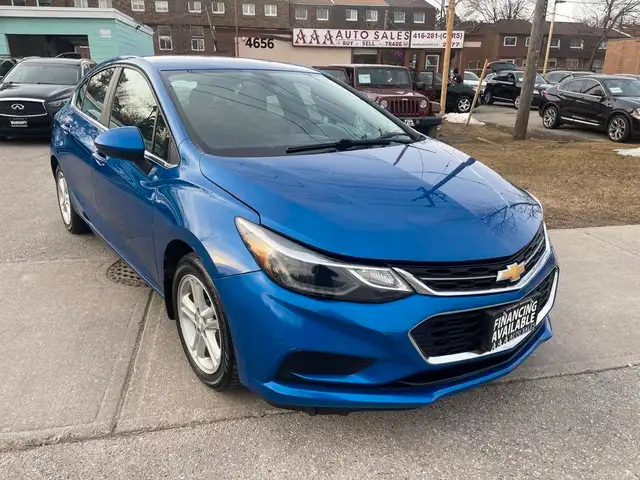 2017 Chevrolet Cruze 4dr HB 1.4L LT w/1SD in Cars & Trucks in City of Toronto - Image 6
