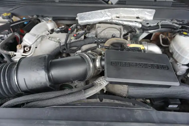 2018 Chevrolet Silverado 2500HD in Cars & Trucks in Oakville / Halton Region - Image 39