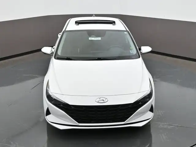 2023 Hyundai Elantra Just Arrived & Fully Certified Preferred Te dans Autos et camions dans Dartmouth - Image 41