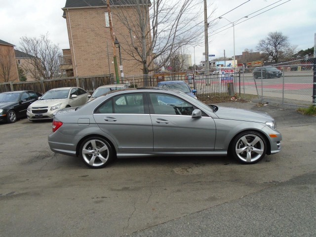  2014 Mercedes-Benz C-Class C 350/ PANO ROOF / LEATHER / NAVI /  in Cars & Trucks in City of Toronto - Image 4