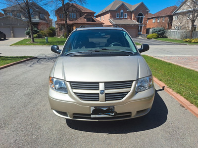 2005 Dodge Grand Caravan Basic