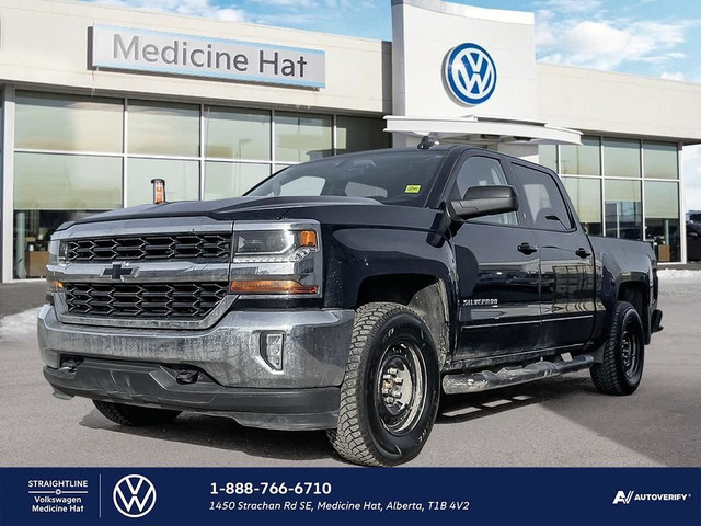 2018 Chevrolet Silverado 1500 LT Crew Cab - 5.3L in Cars & Trucks in Medicine Hat - Image 2