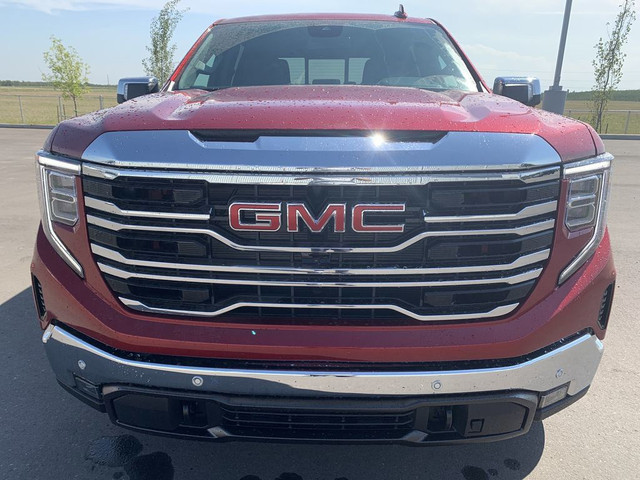 2026 GMC Sierra 1500 SLT in Cars & Trucks in Calgary - Image 2