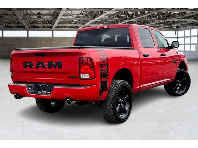 2021 Ram 1500 Classic Night Edition Crew V8 | Sub Zero | Tow Hit in Cars & Trucks in Mississauga / Peel Region - Image 2