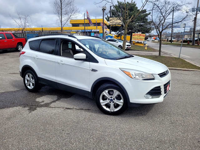 2014 Ford Escape SE, 4WD, Leather, Auto, 3 Year Warranty availab in Cars & Trucks in City of Toronto - Image 2