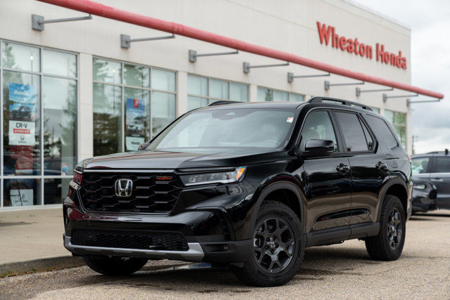 2025 Honda Pilot TrailSport in Cars & Trucks in Edmonton