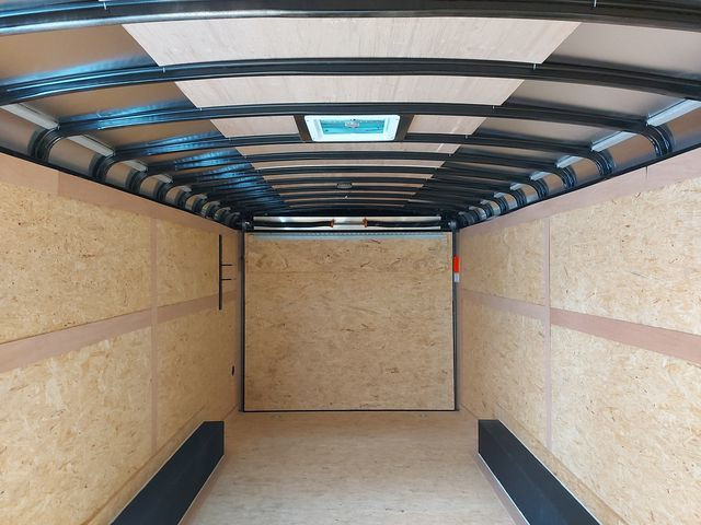 2022 FACTORY OUTLET TRAILERS Rental 8.5x20ft Enclosed in Cargo & Utility Trailers in Edmonton - Image 4