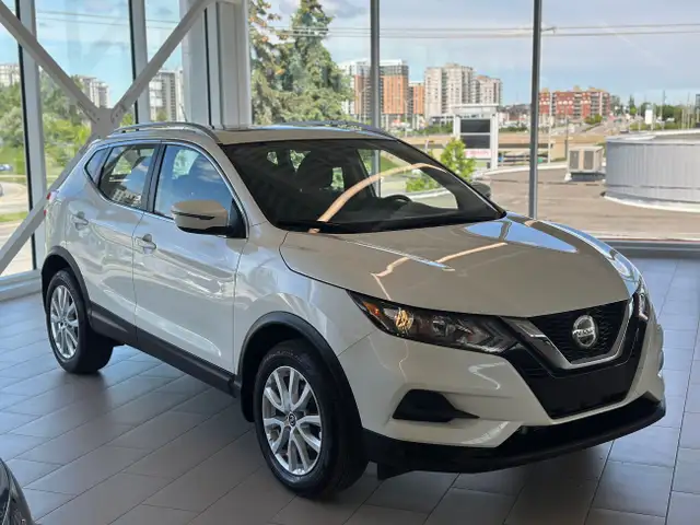 2021 Nissan Qashqai Sv awd SV AWD * toit ouvrant in Cars & Trucks in Laval / North Shore - Image 3