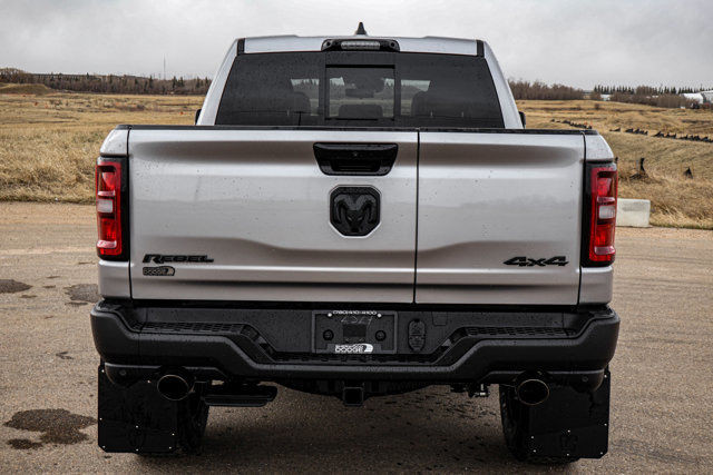 2025 Ram 1500 LIFTED LEATHER LOADED REBEL CREWCAB 4X4 SUNROOF in Cars & Trucks in Strathcona County - Image 2