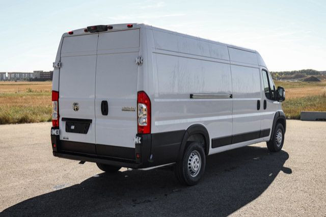 2025 Ram ProMaster Cargo Van Tradesman 3500 in Cars & Trucks in Strathcona County - Image 4