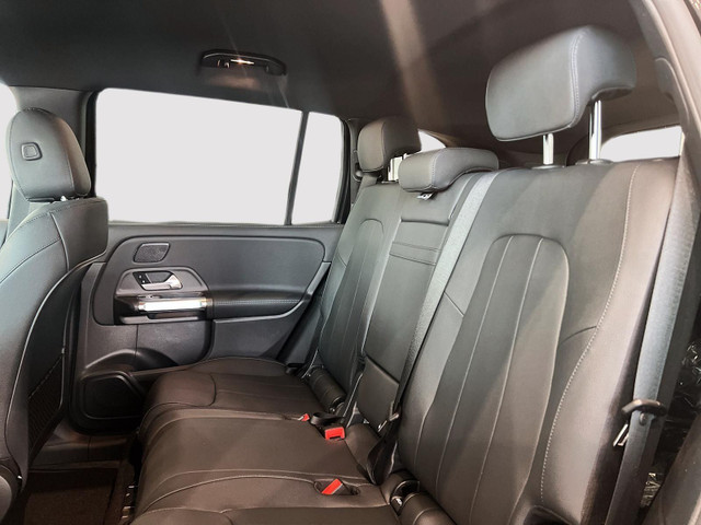 2024 Mercedes-Benz EQB250 SUV 3rd row seating! Warranty until 20 in Cars & Trucks in Calgary - Image 4