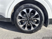 Navigation, Adaptive Cruise Control, Synthetic Leather Seats, Blind Spot Detection, Heated Seats! Th... (image 5)