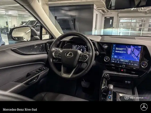 2024 Lexus NX 250 in Cars & Trucks in Longueuil / South Shore - Image 10