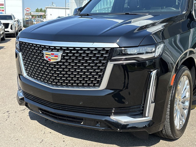 2022 Cadillac Escalade Premium Luxury in Cars & Trucks in Edmonton - Image 4