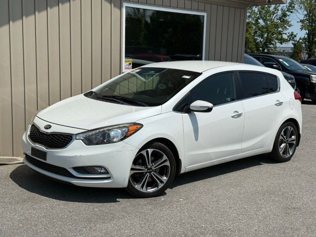 2016 Kia Forte 5-Door in Cars & Trucks in Barrie