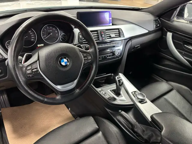 2014 BMW 4 Series Cpe 428i xDrive AWD in Cars & Trucks in Calgary - Image 9